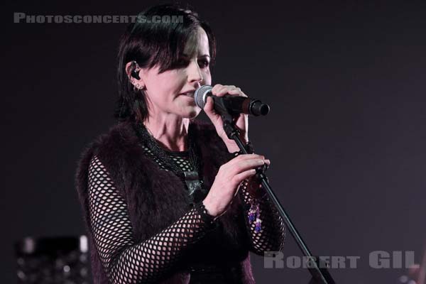THE CRANBERRIES - 2017-05-04 - PARIS - Olympia - 